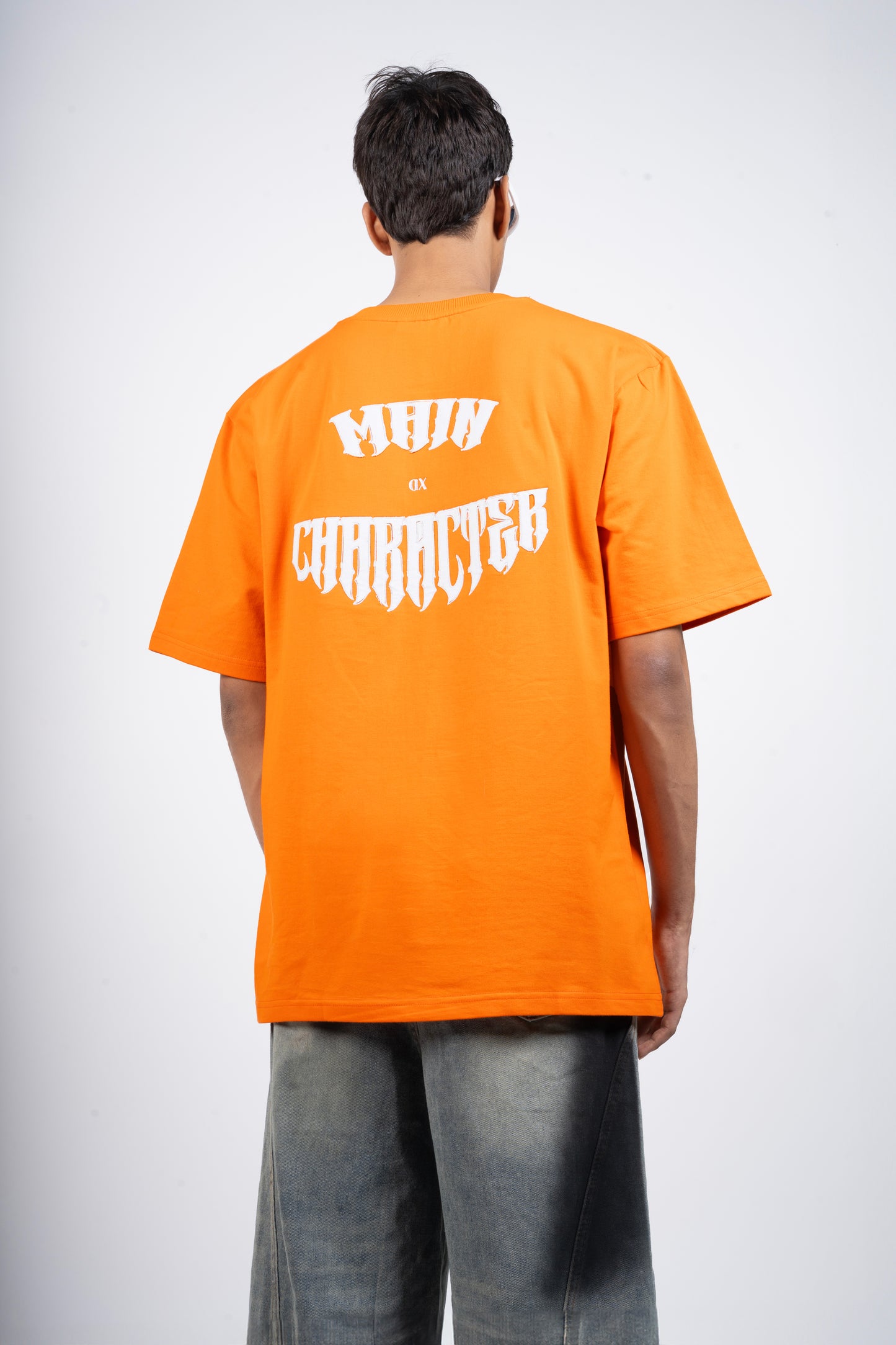 MAIN CHARACTER T-SHIRT
