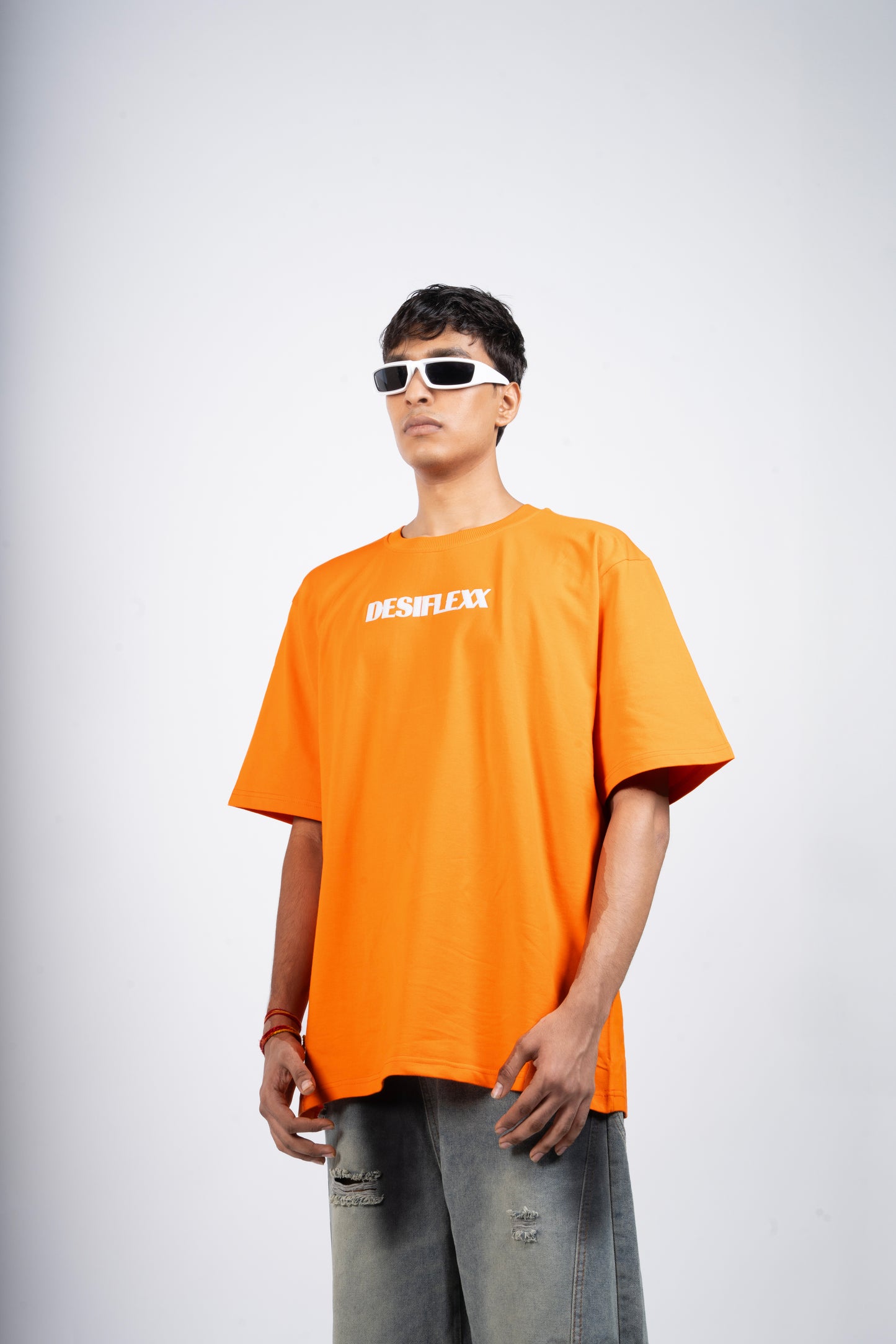 MAIN CHARACTER T-SHIRT